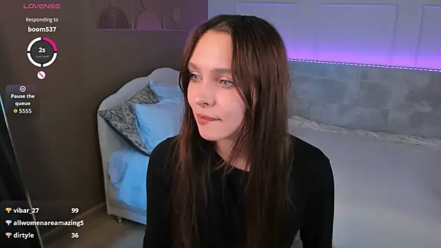 ChloeSunny webcam