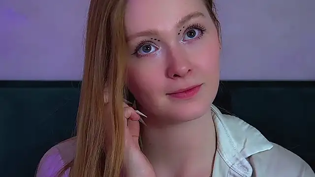 AgataFoxley webcam