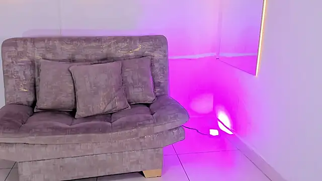 ArohomLester_ webcam