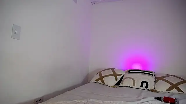 gabriela_r webcam