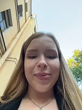 Liza_risky live sex cam