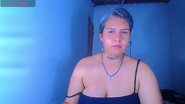 Yessi_rousse webcam