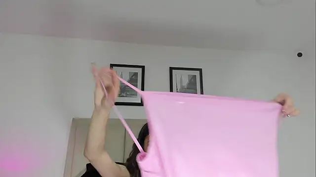 KatalinaLaurent webcam
