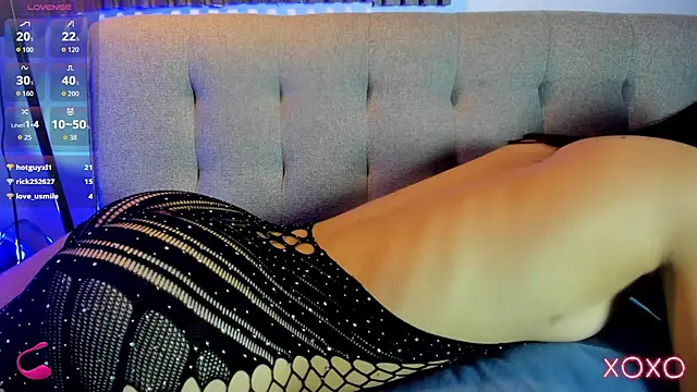 Tiffany_yu webcam
