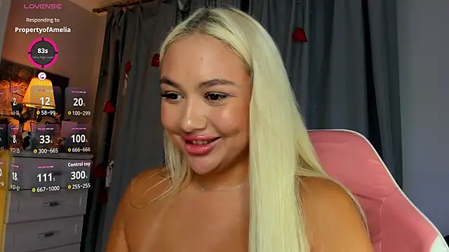 _Loneve__ webcam