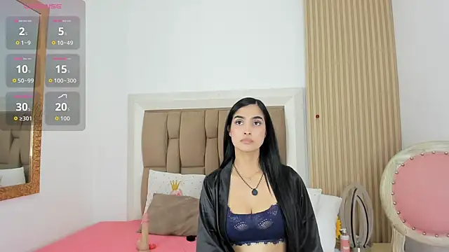 luna_bellucci webcam