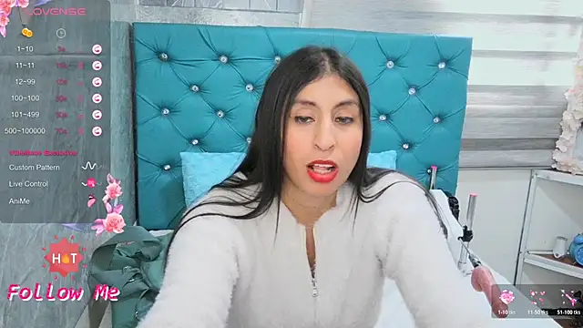 MAARYMOON webcam