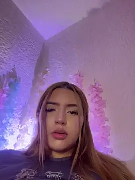 ChloeCollins__ webcam