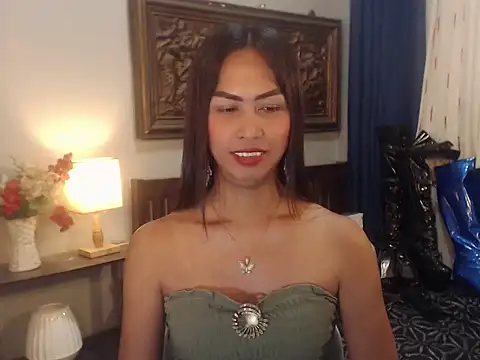 Otnoraelle - Trans webcam sex chat