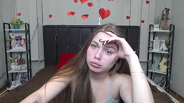 LaraPika webcam