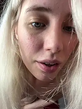LovelyMiu webcam