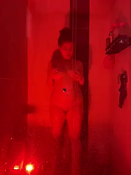Kiara_velez webcam