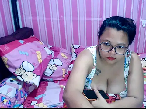 AsianAnne69 webcam