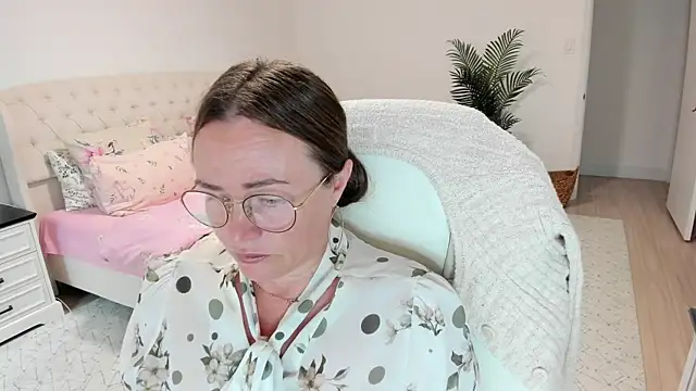 Vika73 webcam