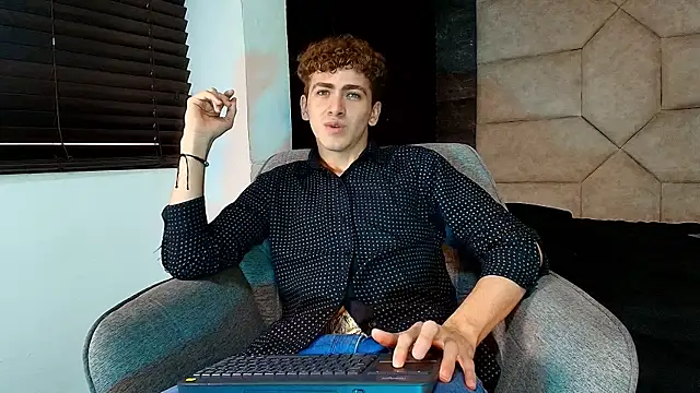 Tyler_Mcrey webcam