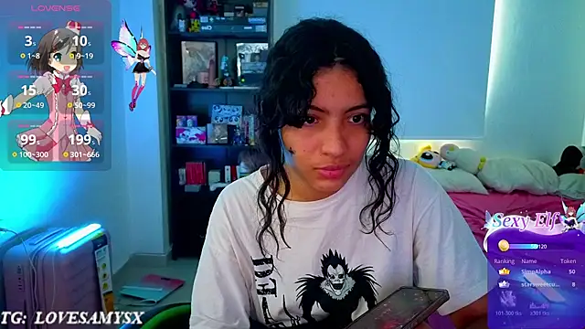 Lovelyamyy webcam