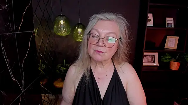 NataliMellow webcam