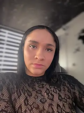 Isabella-Teen