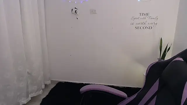 amberbakee webcam