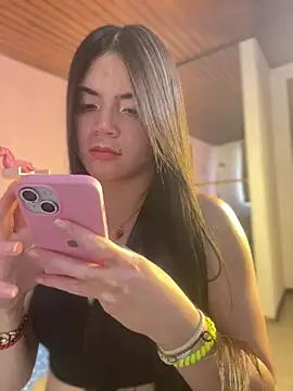 PamelaJonsom_ webcam