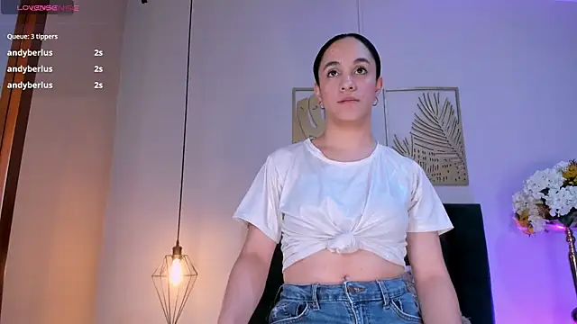 CelesteQueeen webcam