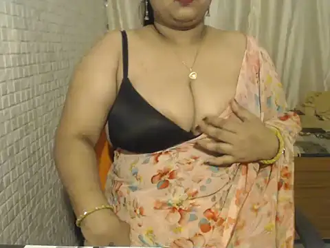Oh_Maya webcam