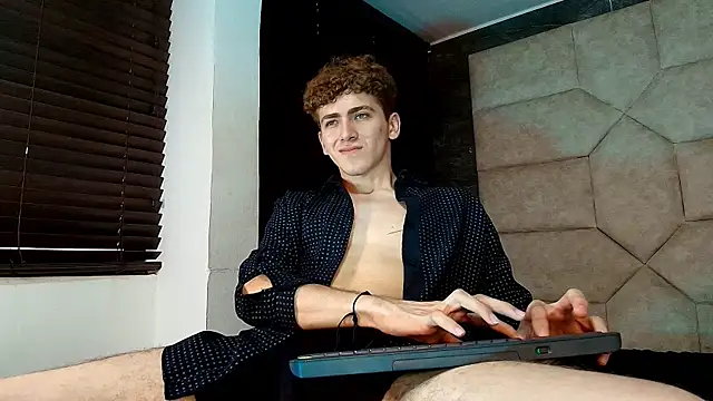 Tyler_Mcrey webcam