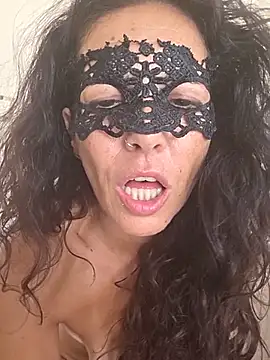 EmySkinny85 webcam