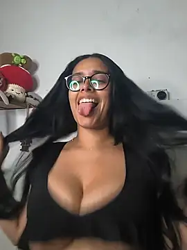 Annya-sweet webcam