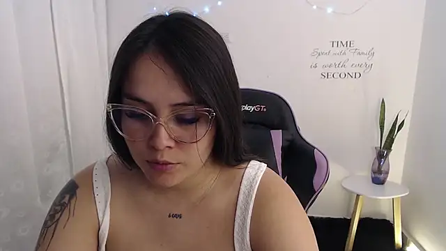 amberbakee webcam