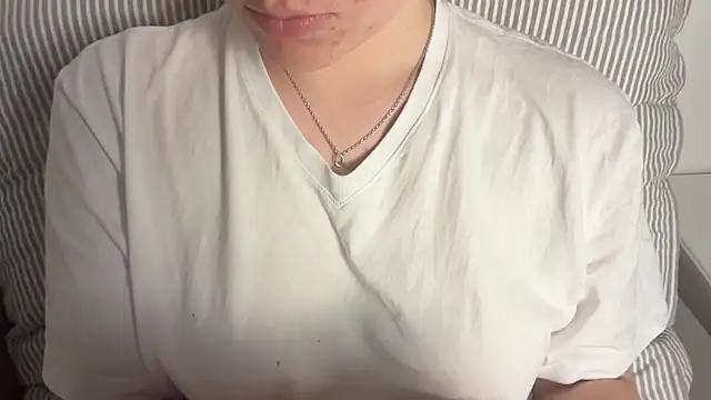 Lucyschickt webcam