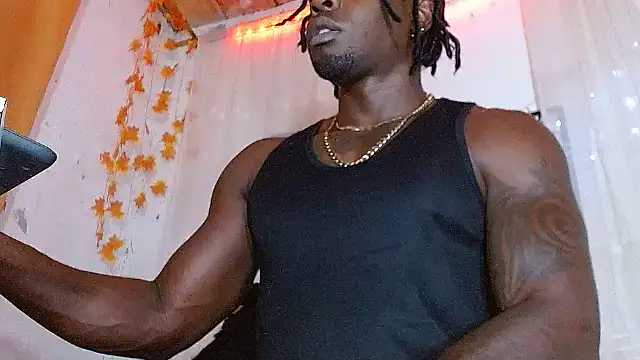 angel_bonbom webcam