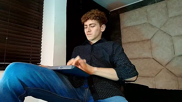 Tyler_Mcrey webcam