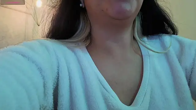 Dahiana_Dmour_ webcam