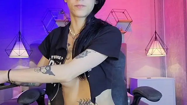 lhiamfitt10 webcam