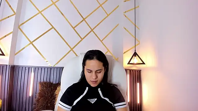 MadisonYoung000 webcam