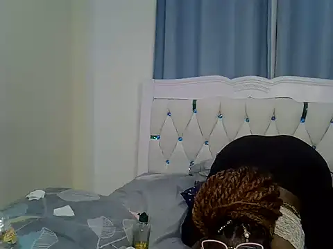 Prettyxoxoo webcam