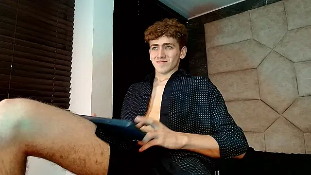 Tyler_Mcrey webcam