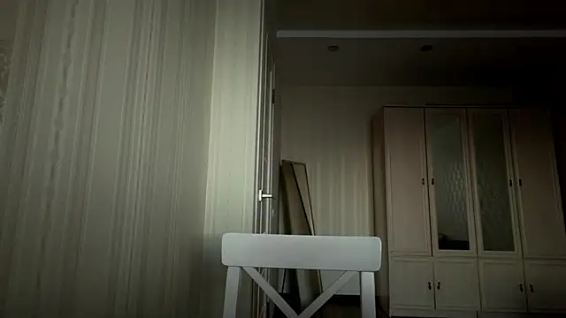 elaracuttie webcam