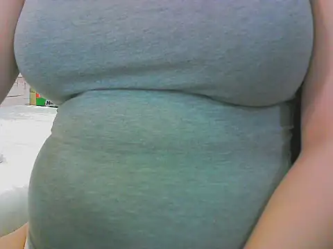 keepmepregnantT webcam