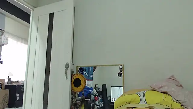 AlinaWoolf_ webcam