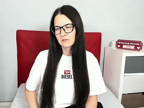 NadiaXlove webcam