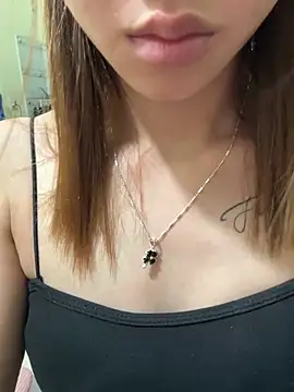Vi_sexyy webcam