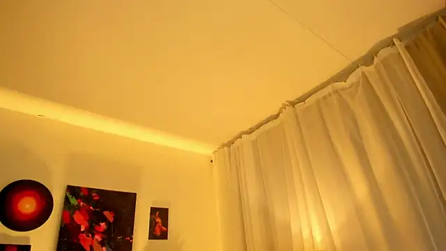 lit_asella webcam