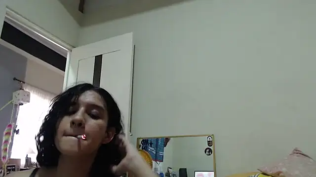 AlinaWoolf_