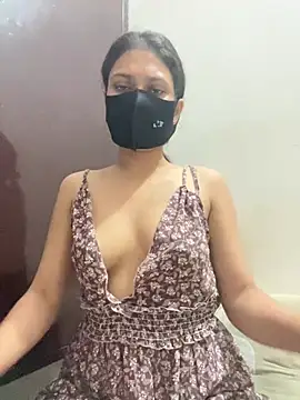kavyq3791 webcam