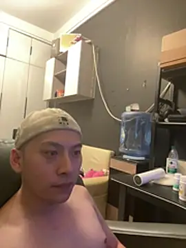 yichen008 Live Web Cam Show