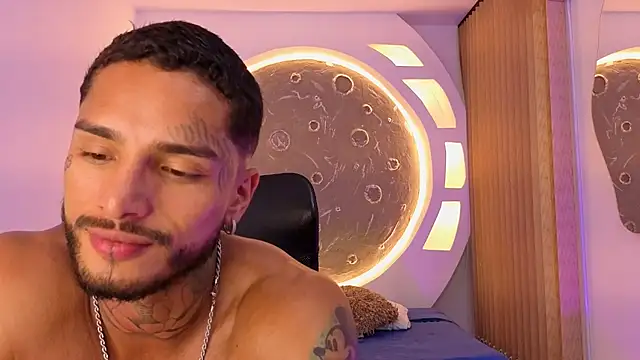 Alanrodgers live sex cam