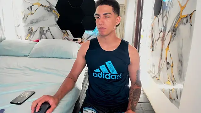 Goldendesirexx webcam