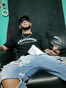 PIGHIGHDIRTY_p0 Live Web Cam Show